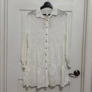 Women’s White Embroidered shirt dress